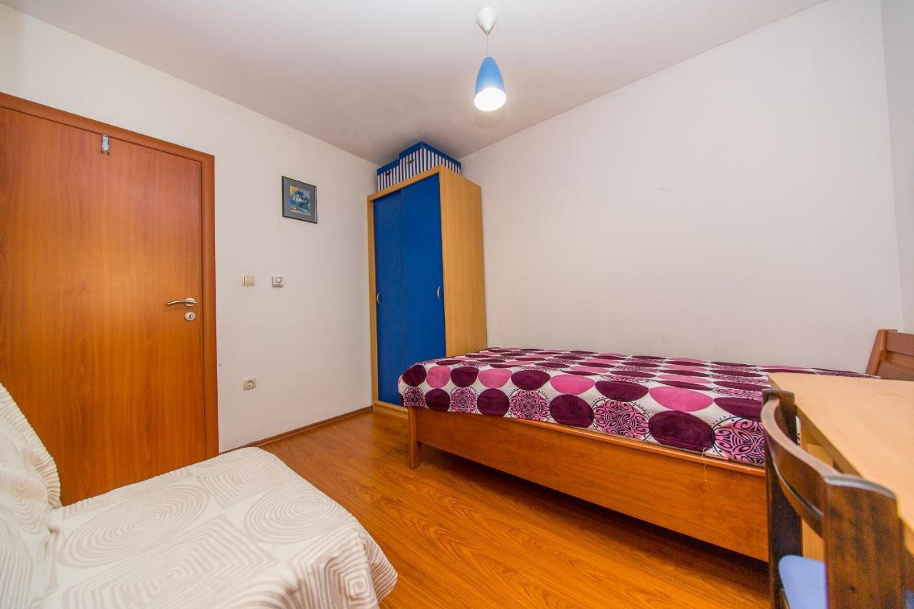 Apartment Luni ロクヴァ・ロゴズニツァ エクステリア 写真