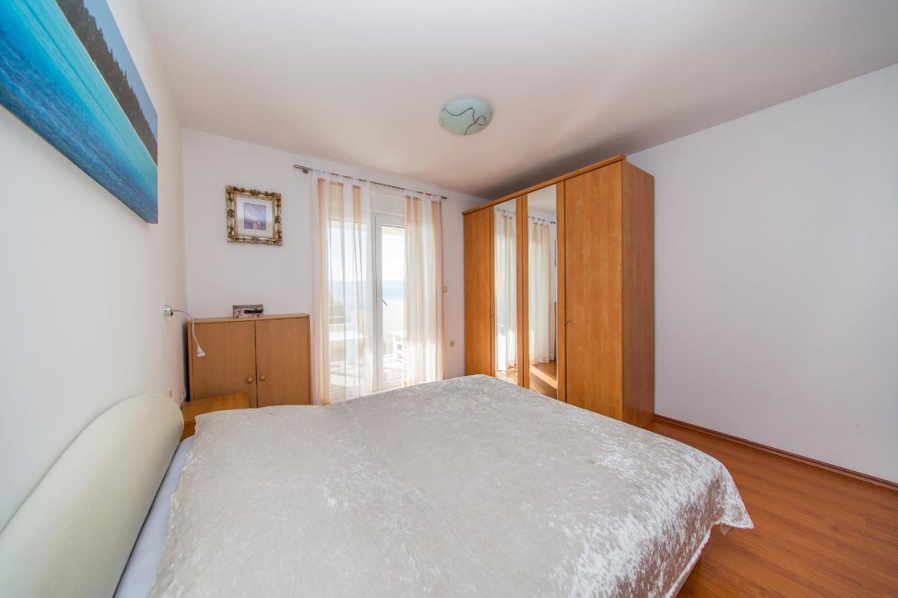 Apartment Luni ロクヴァ・ロゴズニツァ エクステリア 写真