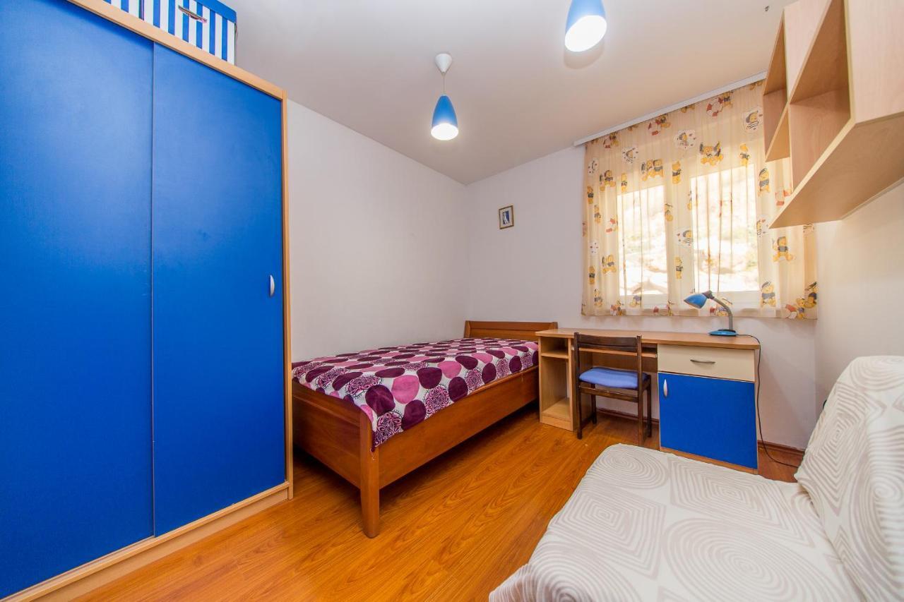 Apartment Luni ロクヴァ・ロゴズニツァ エクステリア 写真